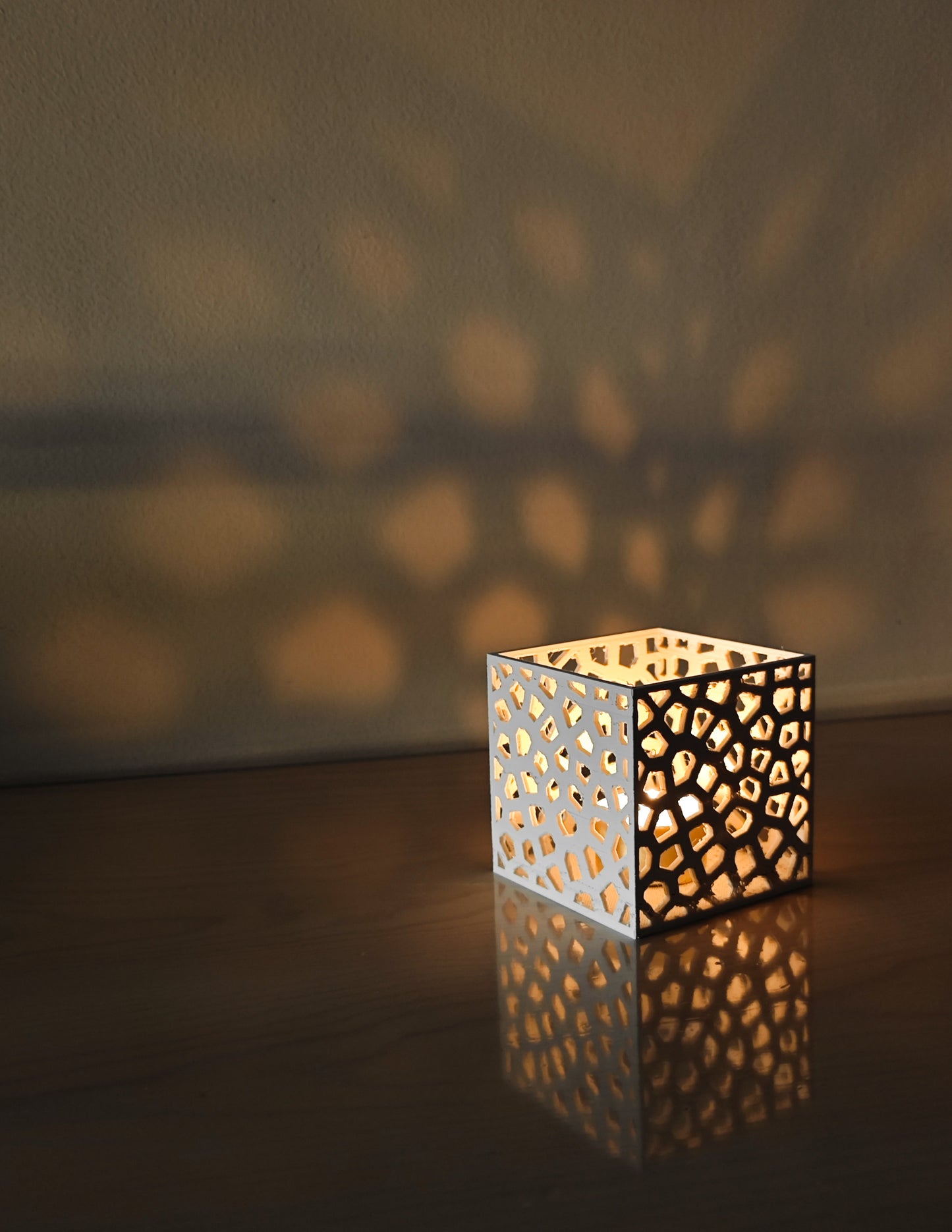 Tealight holder "Celulacube"