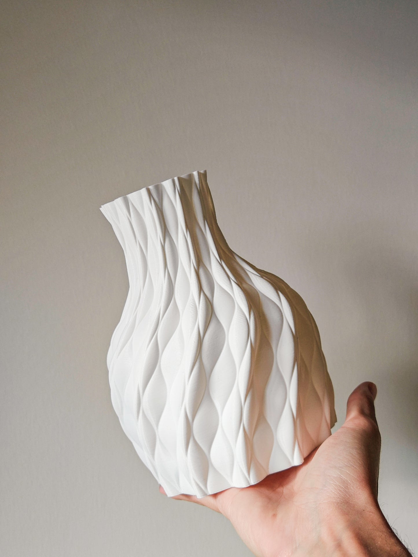 Decorative vase "Fibra"