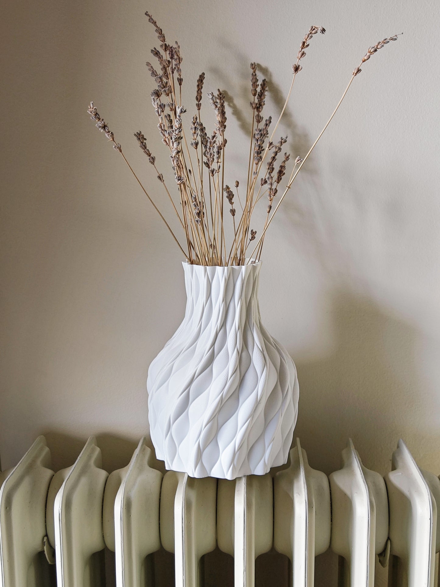 Decorative vase "Fibra"