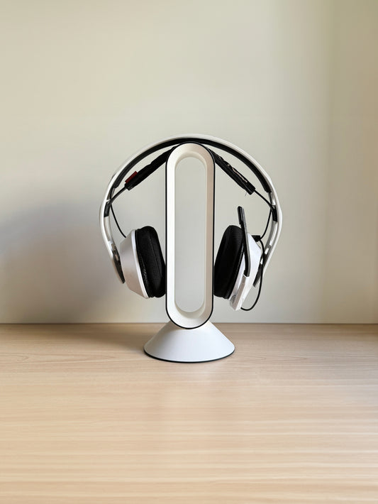 Headphone stand "HALO"